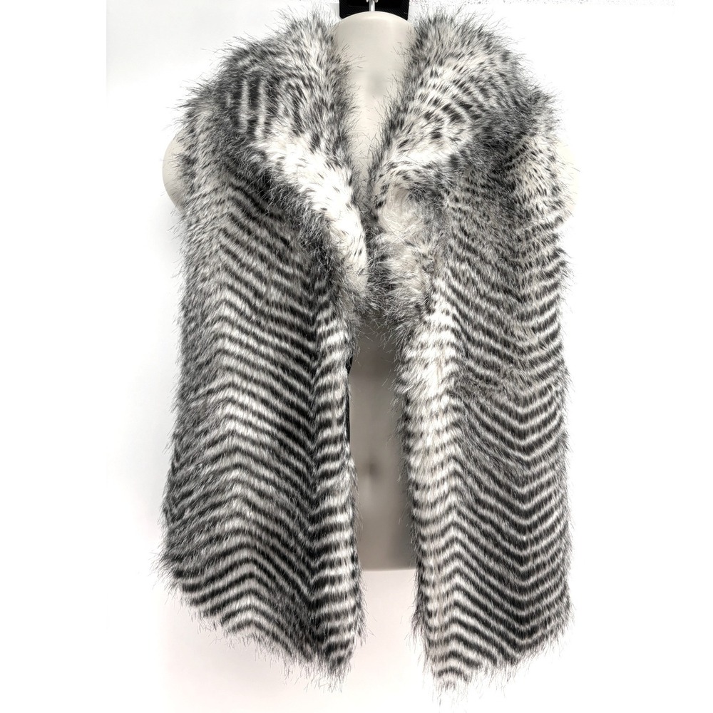 Jack by BB Dakota Faux Fur Vest Black White Chevron JB31290 Small